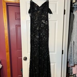 Windsor Straight Prom Dress